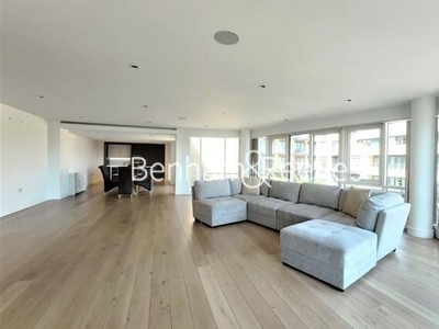 3 Bedroom Apartment For Rent In Brentford