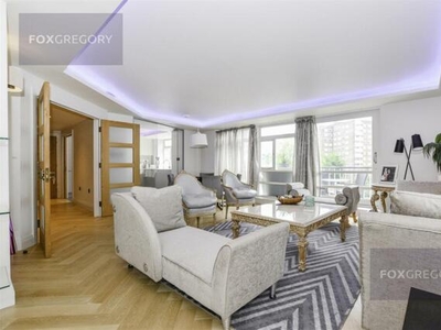 3 Bedroom Apartment For Rent In Westminster