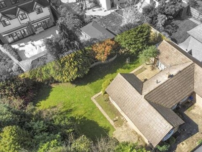 3 Bedroom Bungalow For Sale In Epping