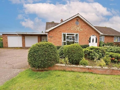 3 Bedroom Detached Bungalow For Sale In Acle, Norwich