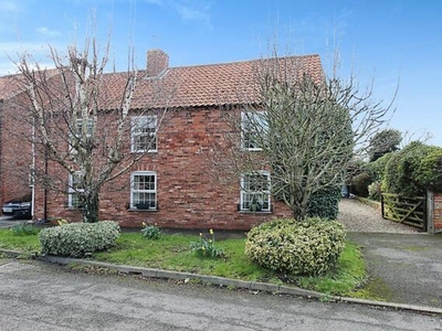 3 Bedroom Detached House For Sale In Beckingham, Lincoln