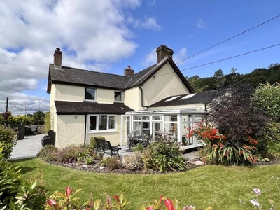 3 Bedroom Detached House For Sale In Llandovery