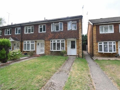 3 Bedroom End Of Terrace House For Rent In Camberley, Surrey