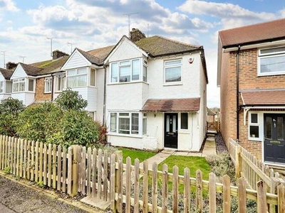3 Bedroom End Of Terrace House For Sale In Burgess Hill
