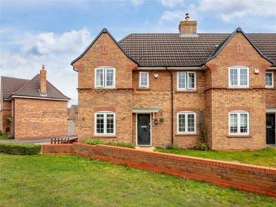 3 Bedroom End Of Terrace House For Sale In Stewartby, Bedfordshire