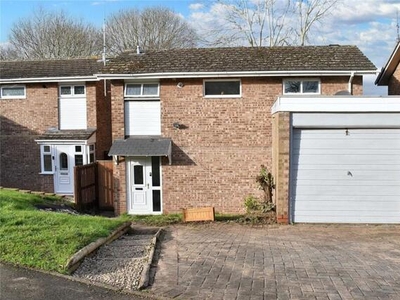 3 Bedroom House For Sale In Droitwich Spa, Worcestershire