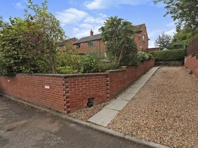 3 Bedroom Mews Property For Sale In Bawtry