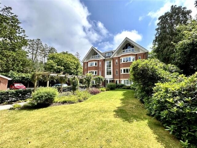 3 Bedroom Penthouse For Sale In Poole, Dorset