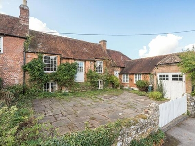 3 Bedroom Semi-detached House For Sale In Billingshurst, West Sussex