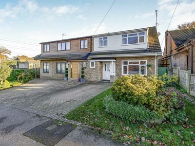 3 Bedroom Semi-detached House For Sale In Bricket Wood