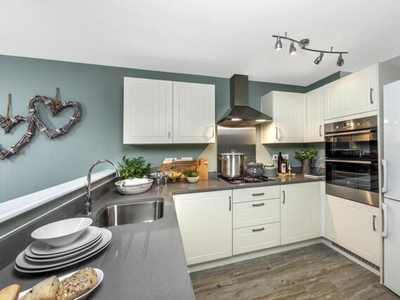 3 Bedroom Semi-detached House For Sale In
Corby, Northamptonshire