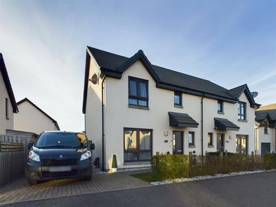 3 Bedroom Semi-detached House For Sale In Perth