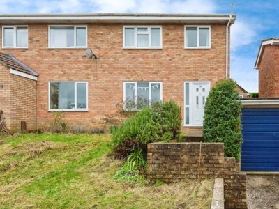 3 Bedroom Semi-detached House For Sale In Stonehouse
