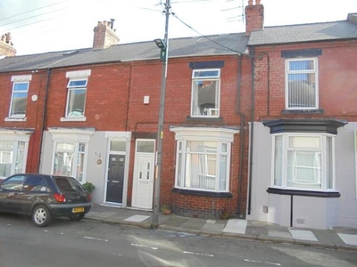 3 Bedroom Terraced House For Rent In Guisborough, North Yorkshire
