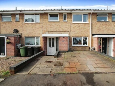 3 Bedroom Terraced House For Sale In Chandlers Ford, Hampshire