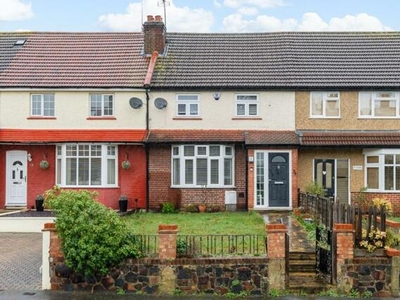 3 Bedroom Terraced House For Sale In Cheshunt