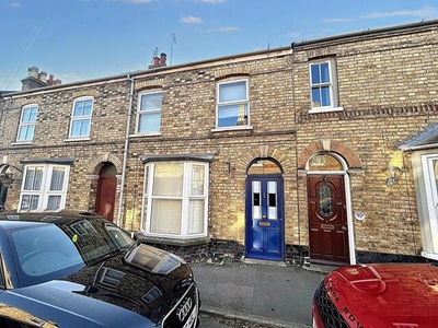 3 Bedroom Terraced House For Sale In Huntingdon