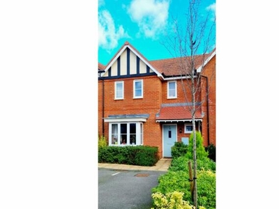3 Bedroom Terraced House For Sale In Reading