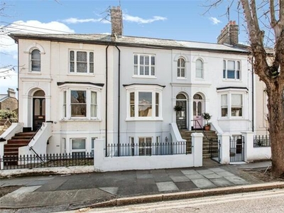3 Bedroom Terraced House For Sale In Southend-on-sea, Essex