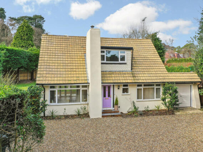 4 Bedroom Detached House For Sale In Ascot