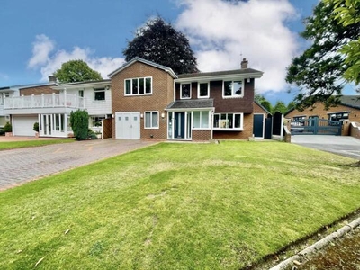 4 Bedroom Detached House For Sale In Bloxwich