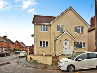 4 Bedroom Detached House For Sale In Burnham-on-crouch