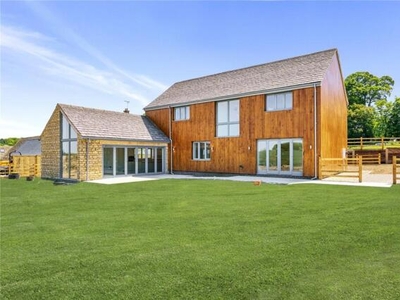 4 Bedroom Detached House For Sale In Lower Benefield, Northamptonshire