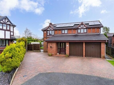 4 Bedroom Detached House For Sale In Worsley, Manchester