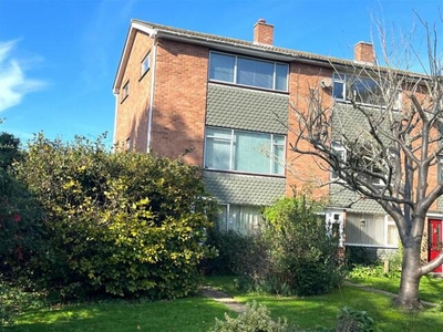 4 Bedroom End Of Terrace House For Sale In Gosport