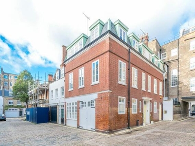 4 Bedroom Mews Property For Rent In London