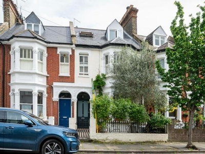 5 Bedroom House For Rent In Brackenbury Village, London