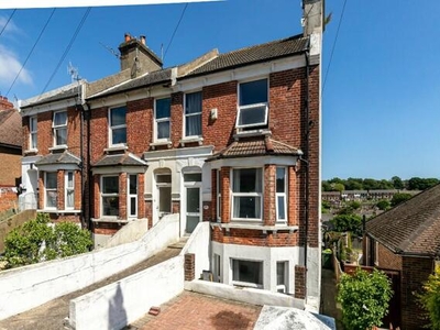 5 Bedroom Semi-detached House For Sale In Hastings, East Sussex