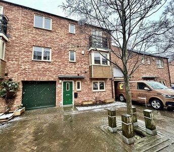 5 Bedroom Town House For Sale In Allerton Bywater