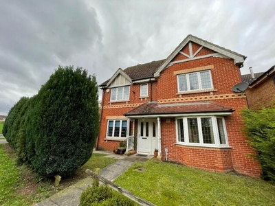 6 Bedroom Detached House For Rent In Rotherham, South Yorkshire
