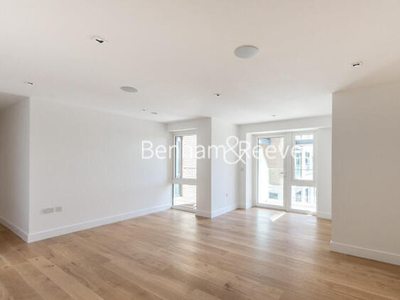 2 Bedroom Apartment For Rent In Brentford