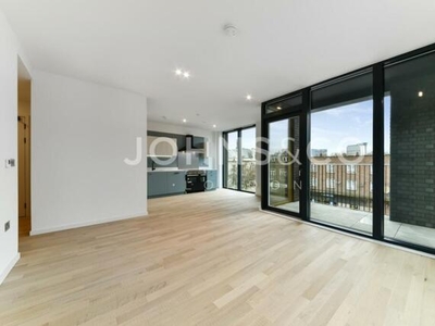 2 Bedroom Apartment For Rent In Brentford, London