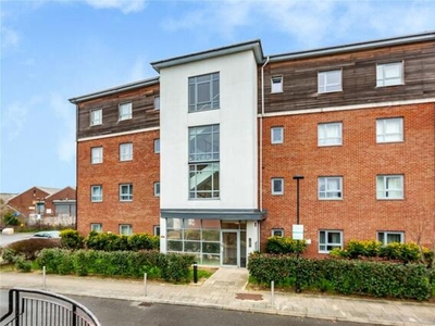 2 Bedroom Apartment For Sale In Romford