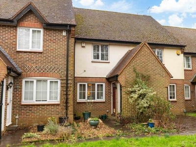 2 Bedroom House Crawley West Sussex