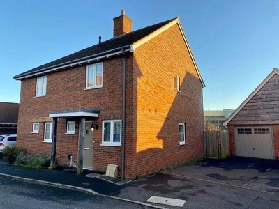 2 Bedroom Semi-detached House For Rent In Southampton, Hampshire
