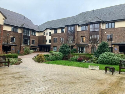 2 Bedroom Shared Living/roommate Burgess Hill West Sussex