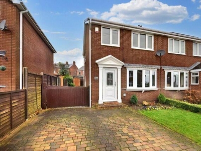 3 Bedroom Semi-detached House For Sale In Netherton, Wakefield