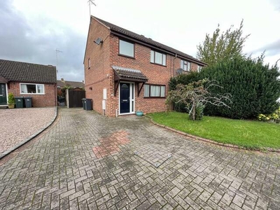 3 Bedroom Semi-detached House For Sale In Upton Upon Severn, Worcestershire