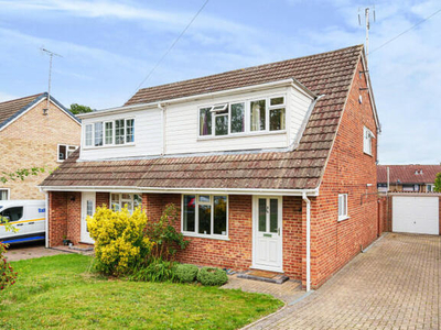 3 Bedroom Semi-detached House For Sale In Yateley, Hampshire