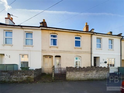 3 Bedroom Terraced House For Sale In Cheltenham, Gloucestershire
