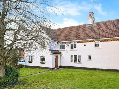 4 Bedroom Detached House For Sale In Mansfield, Nottinghamshire