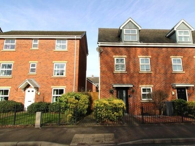 4 Bedroom End Of Terrace House For Sale In Bloxwich, Walsall
