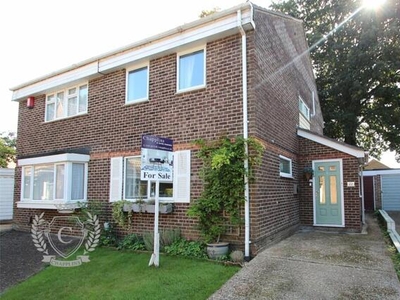 4 Bedroom Semi-detached House For Sale In Fareham, Hampshire