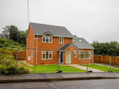 5 Bedroom Detached House For Sale In Trinant, Crumlin