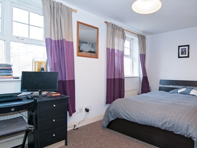 Room in a 6-Bedroom Apartment for rent in Lambeth, London