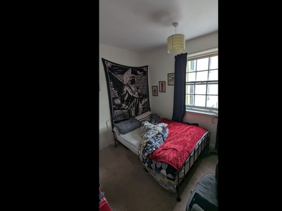 Room in a Shared Flat, Canongate, EH8